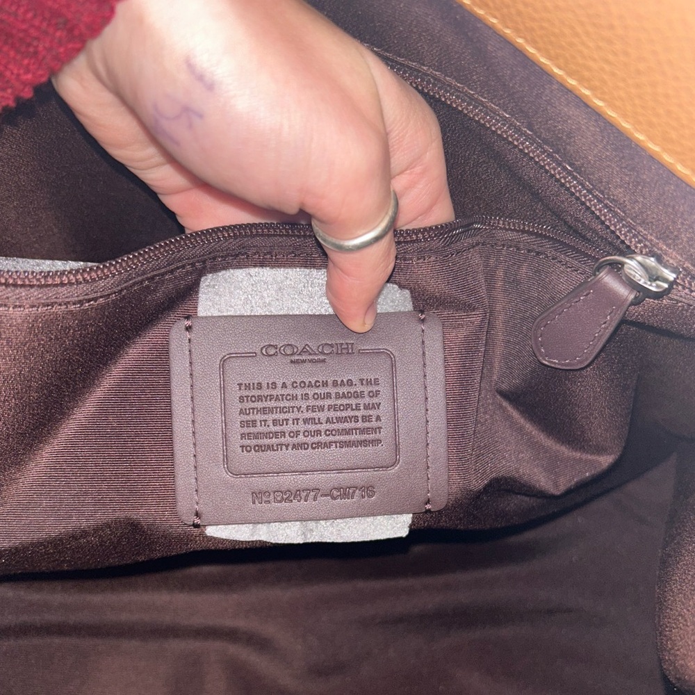 Brand new Coach leather WB smith large tote bag